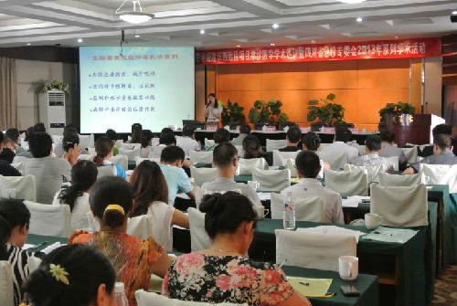 香港援建华西医院远程医学网络平台建设项目“急诊理论与技术巡讲” 暨四川省急诊医学专委会2013年系列学术活动眉山站成功举办2.JPG